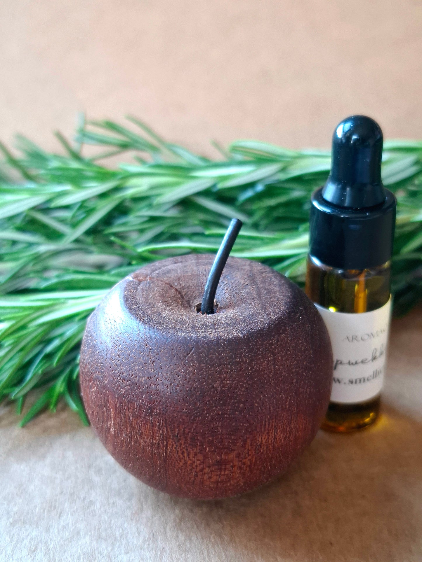 GEUR ACCESSOIRES IN HOUT